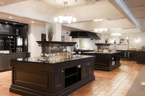 Buffet déjeuner (200 NOK par personne)