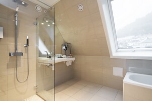 Hair dryer, heated floors, towels, soap