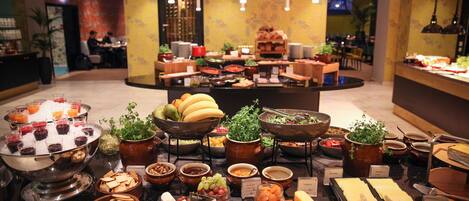 Gratis frukostbuffé varje dag