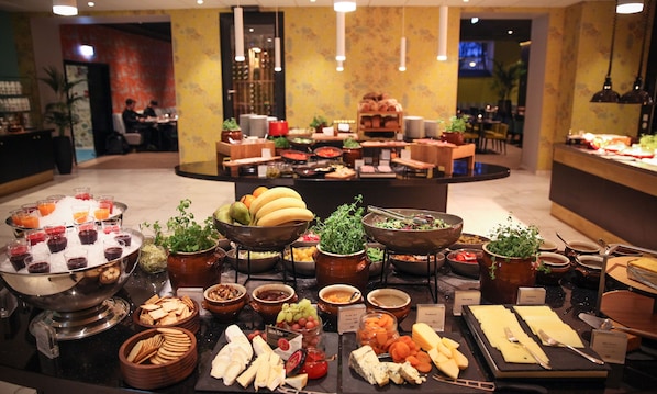 Tägliches inbegriffenes Frühstücksbuffet