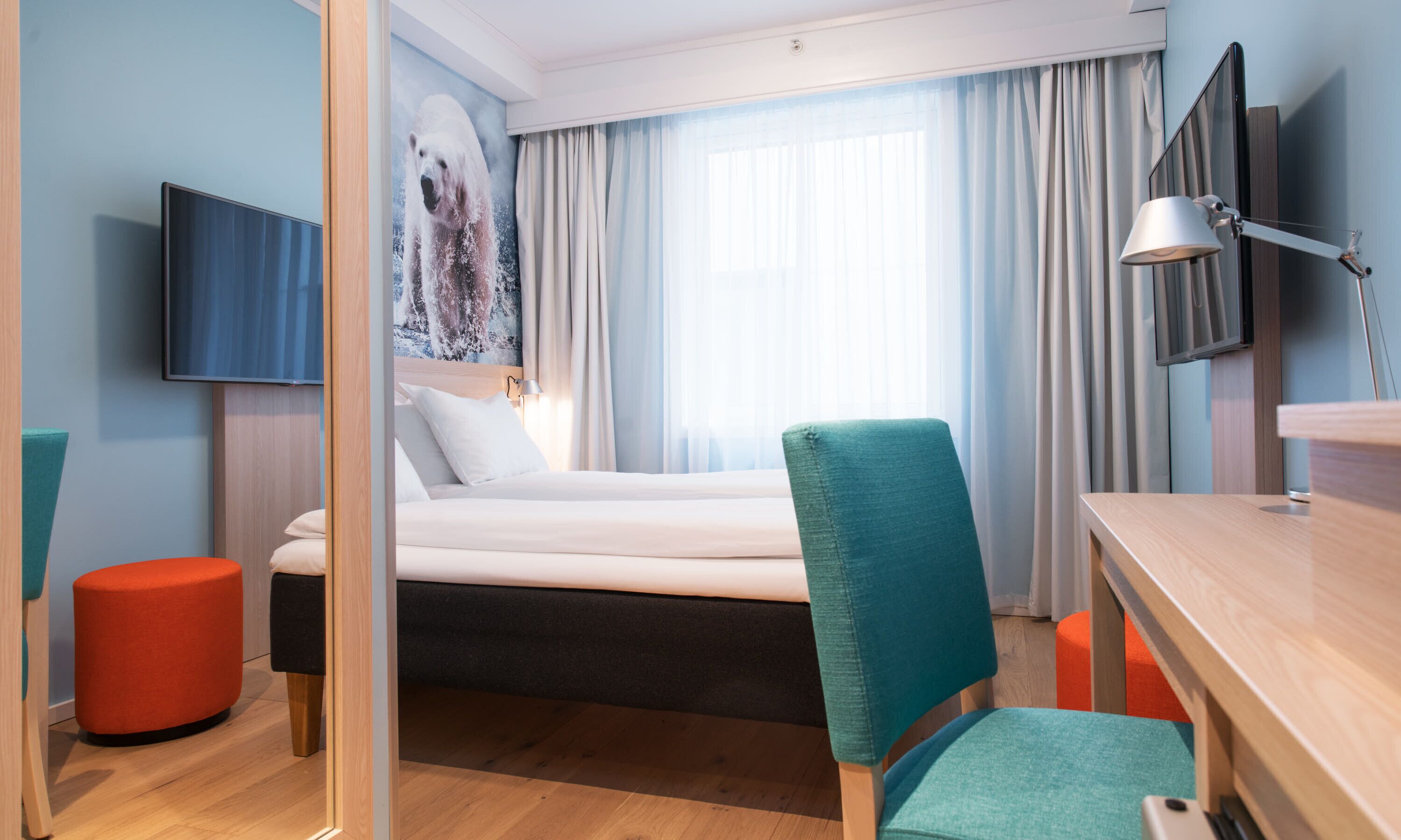 Premium bedding, pillow-top beds, minibar, desk