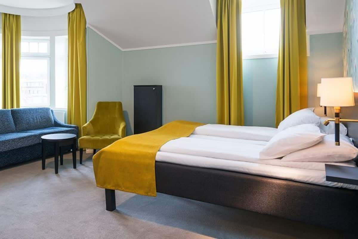 Ferros/tábuas de passar roupa, Wi-Fi de cortesia, roupa de cama