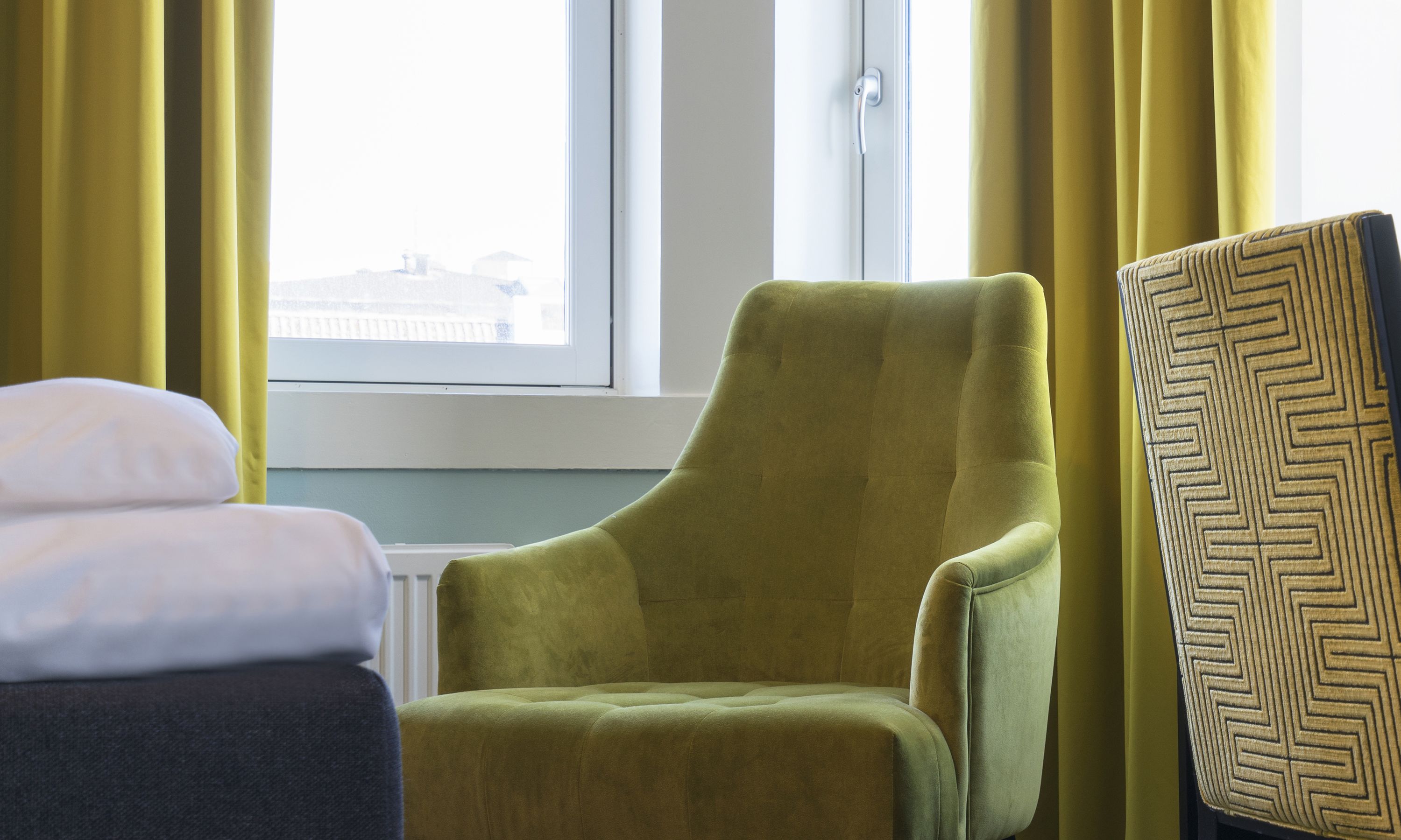 family room, 2 single beds, non smoking (standard) | 1 bedroom, desk, laptop workspace, iron/ironing board