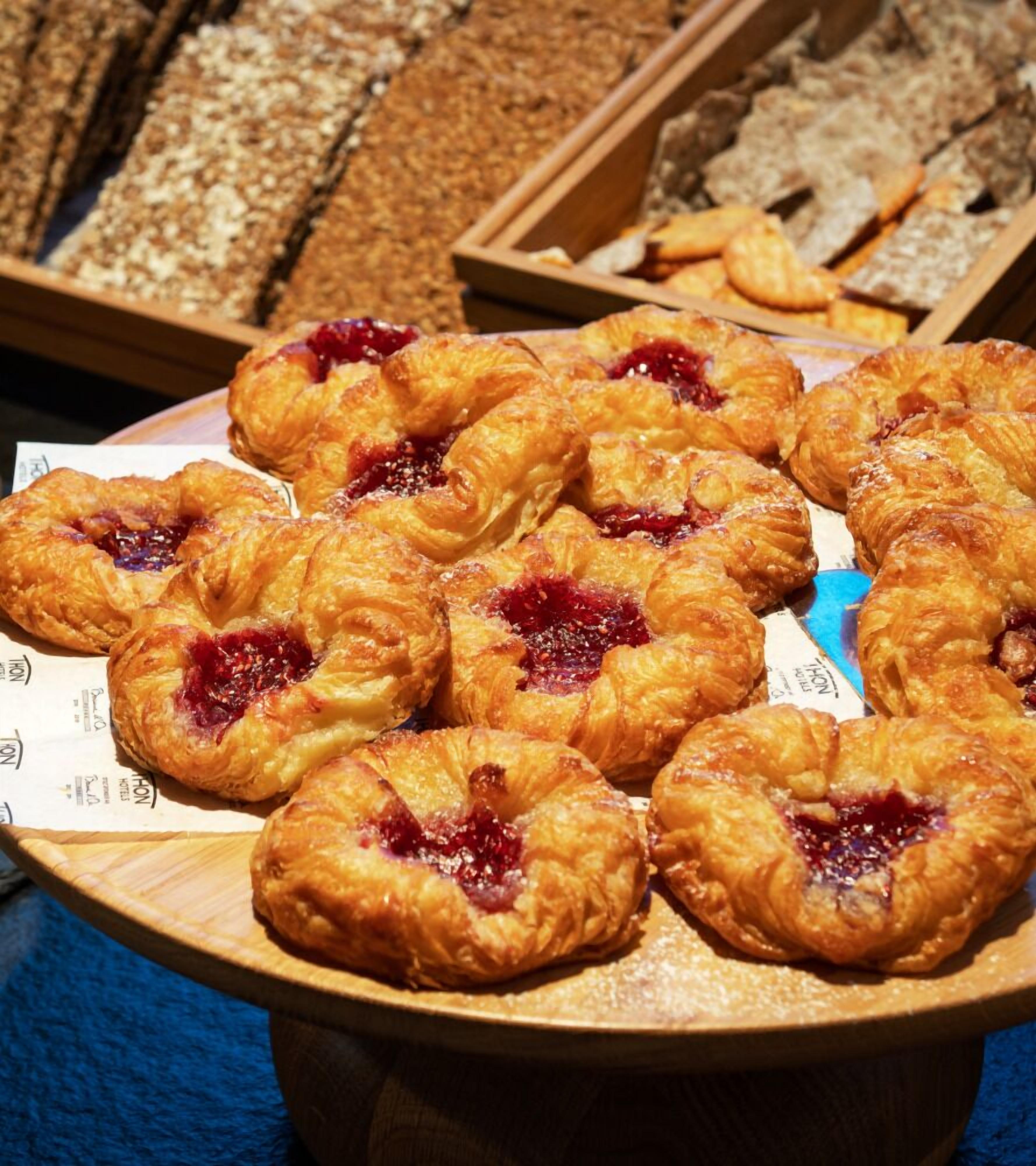 Komplett frokost er inkludert hver dag