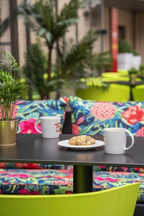 บริเวณภายนอก