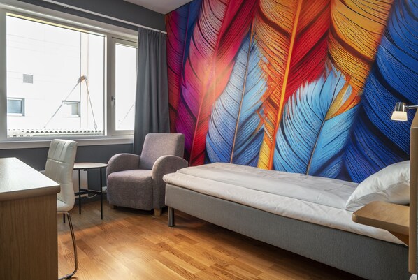 Standard Single Room | Free WiFi, bed sheets