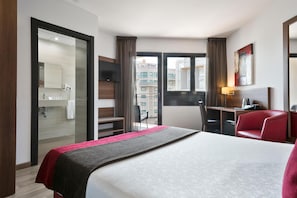 In-room safe, desk, blackout drapes, soundproofing