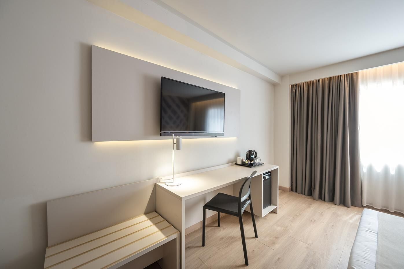 Photo - Port Alicante City & Beach