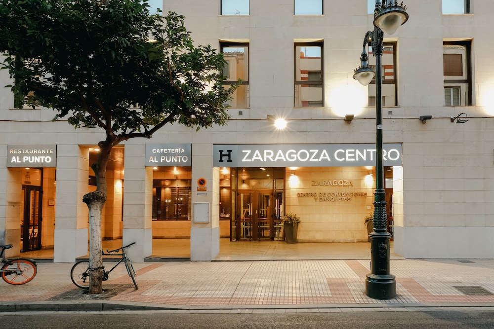 Hotel Hesperia Zaragoza Centro photo 2