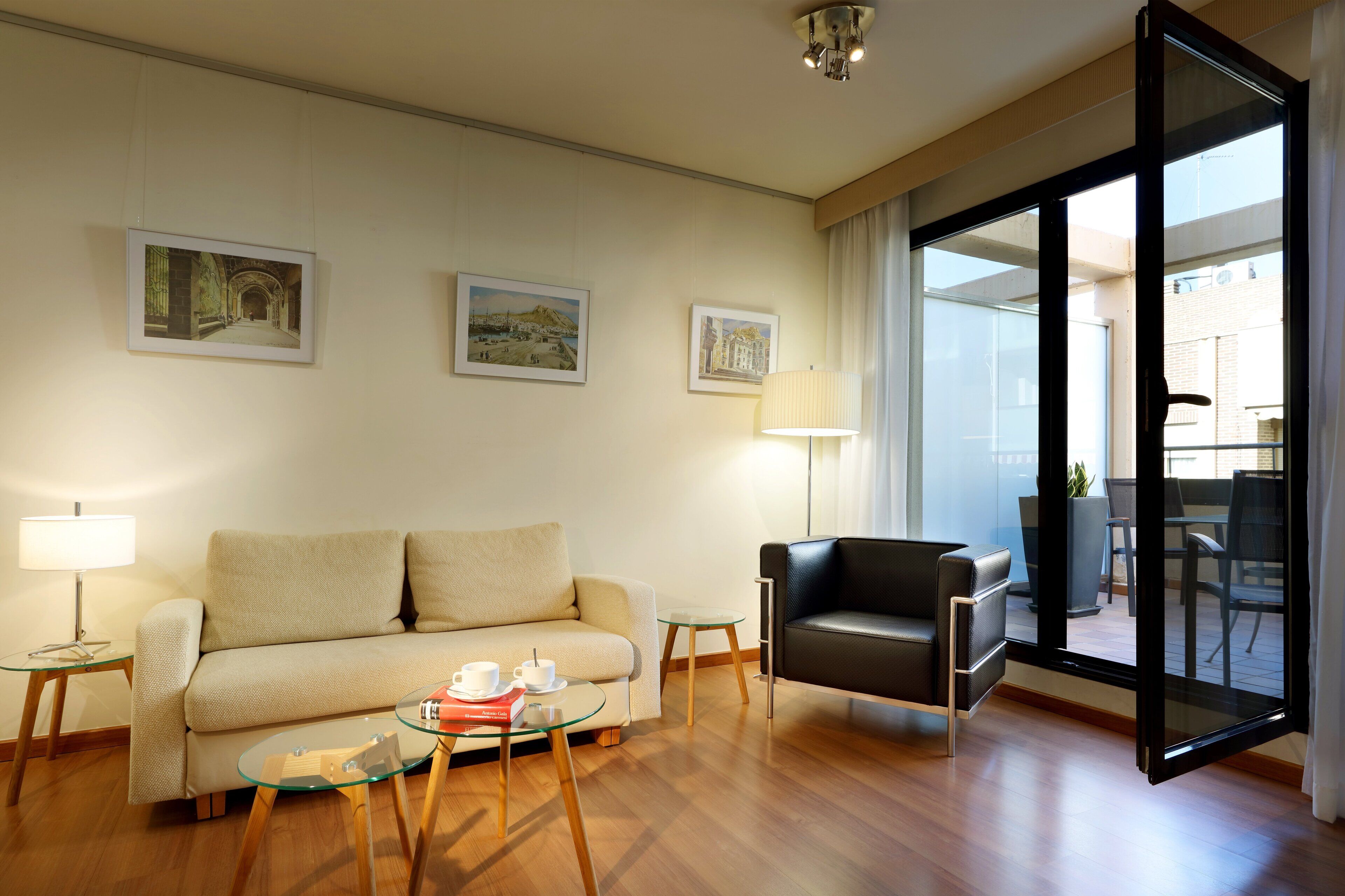 suite, jetted tub | 1 bedroom, minibar, in-room safe, desk