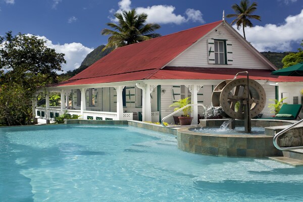 La Dauphine Estate - Saint Lucia