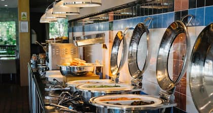 Novotel Swan Valley Vines Resort