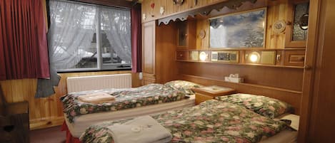 Chambre Deluxe (Twin Share) | Wi-Fi gratuit, draps fournis