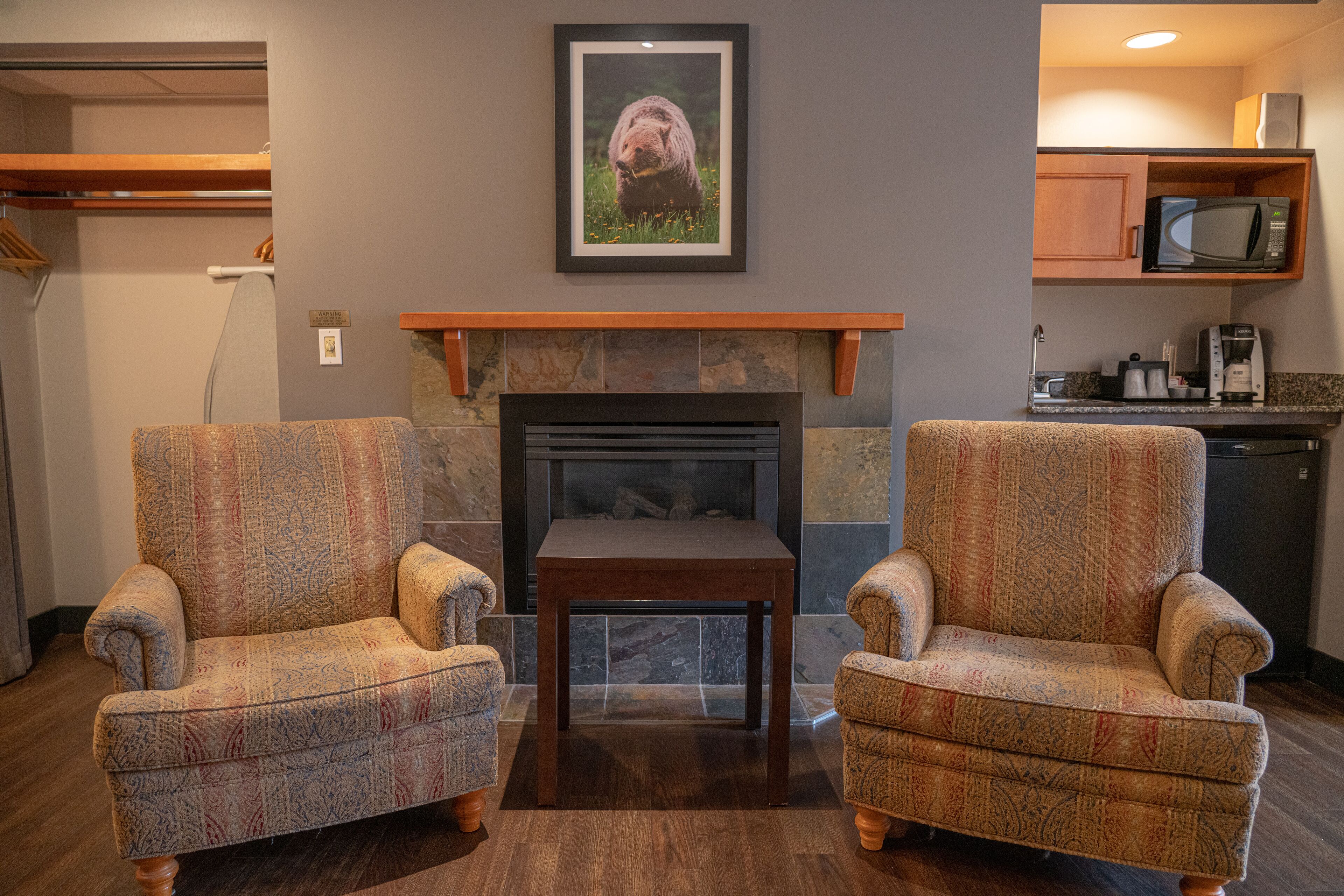 superior king suite | 1 bedroom, hypo-allergenic bedding, in-room safe, desk