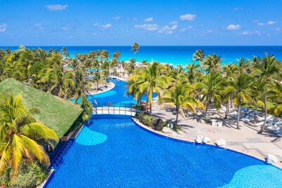 Grand Oasis Cancun - All Inclusive