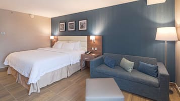 Quarto, 1 cama King e sofá-cama (Study) | Frigobar, cofres nos quartos, cortinas blackout, quartos à prova de som