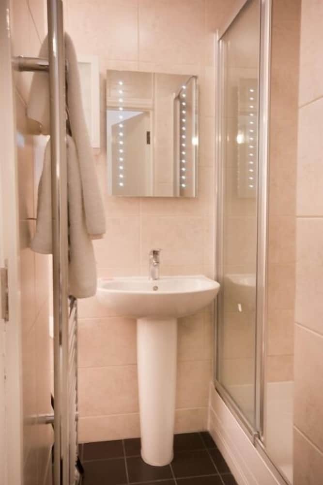 Sure Hotel by Best Western Reading - 13