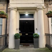 Cairn Hotel