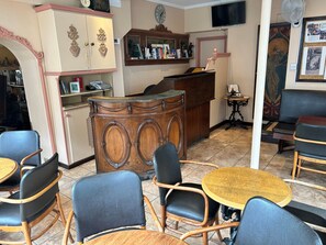 Reception - La Gaffe (London)