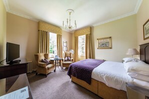 Mansion House Luxe | 1 bedroom, premium bedding, down comforters, individually decorated