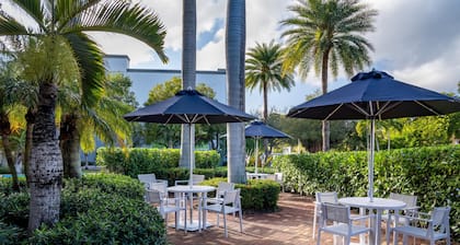 Hyatt Place Fort Lauderdale Cruise Port & Convention Center