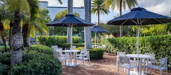 Hyatt Place Fort Lauderdale Cruise Port & Convention Center