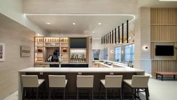 Bar (en la propiedad)