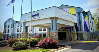 Spark by Hilton Waynesboro