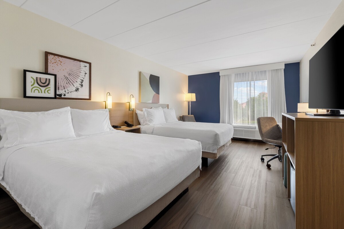 Room, 2 Queen Beds | Desk, iron/ironing board, cribs (free), WiFi (free)
