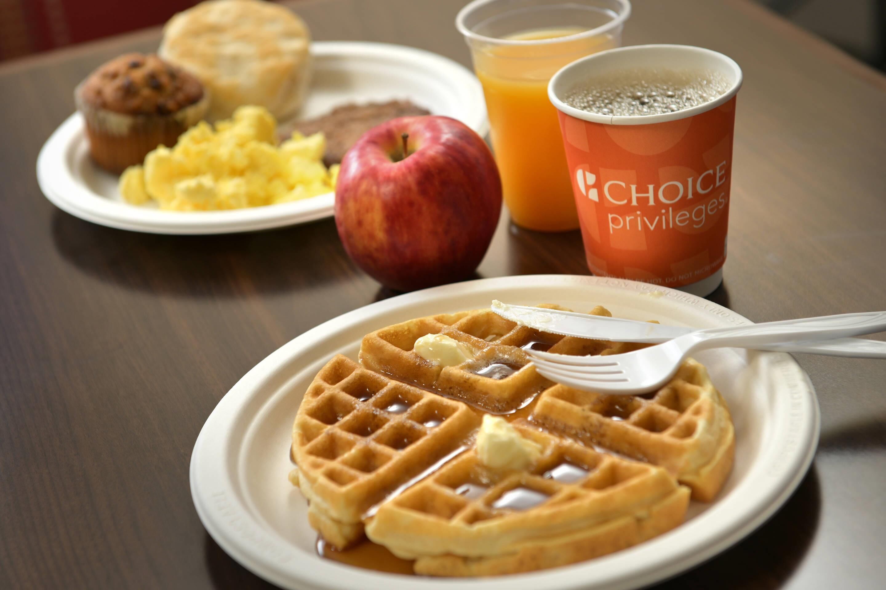 free daily full breakfast