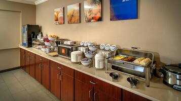 含每日全套早餐