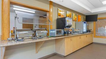 Bao gồm bữa sáng buffet hàng ngày