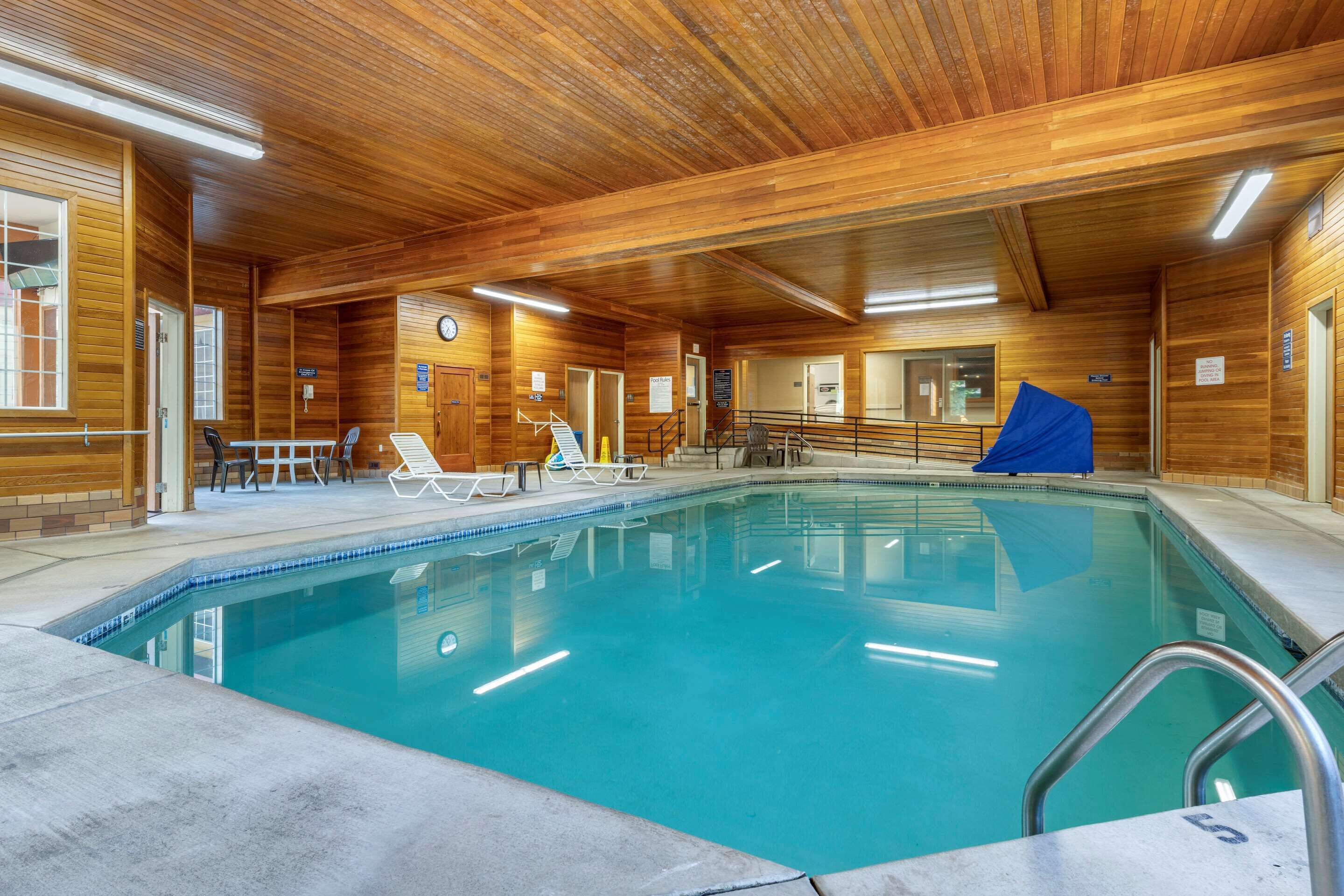 indoor pool, open 5:00 am to midnight, pool loungers