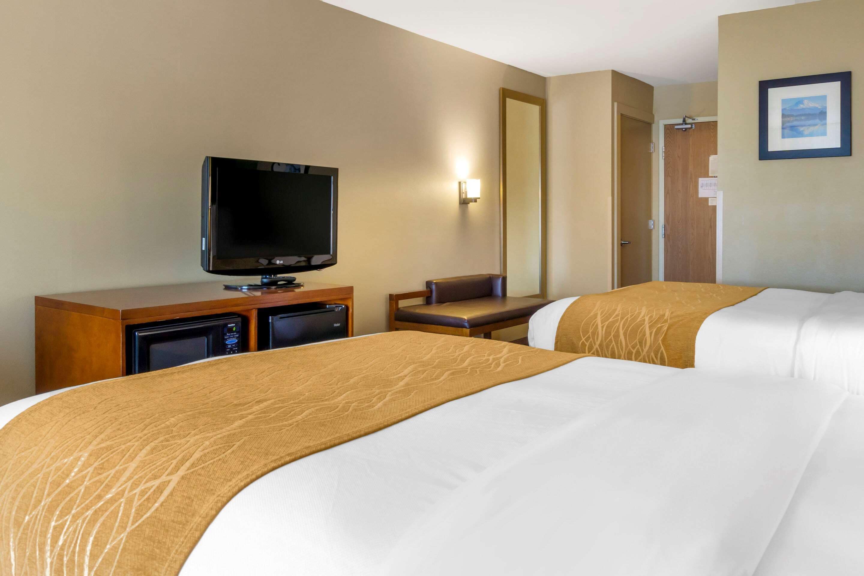 standard room, 2 queen beds | premium bedding, pillow-top beds, iron/ironing board, free wifi