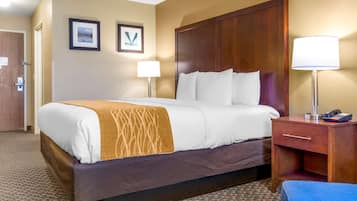 Standardzimmer, 1 King-Bett, Nichtraucher | Hochwertige Bettwaren, Pillowtop-Betten, Bügeleisen/Bügelbrett