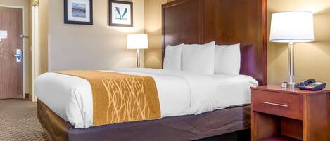 Literie de qualité supérieure, surmatelas, fer et planche à repasser