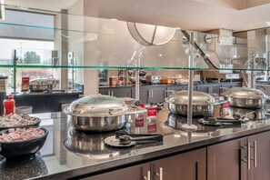 Free daily buffet breakfast 