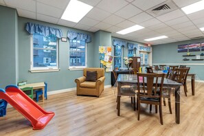 Trung tâm thể thao