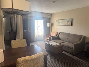 Suite, Multiple Beds, Non Smoking (Efficiency)