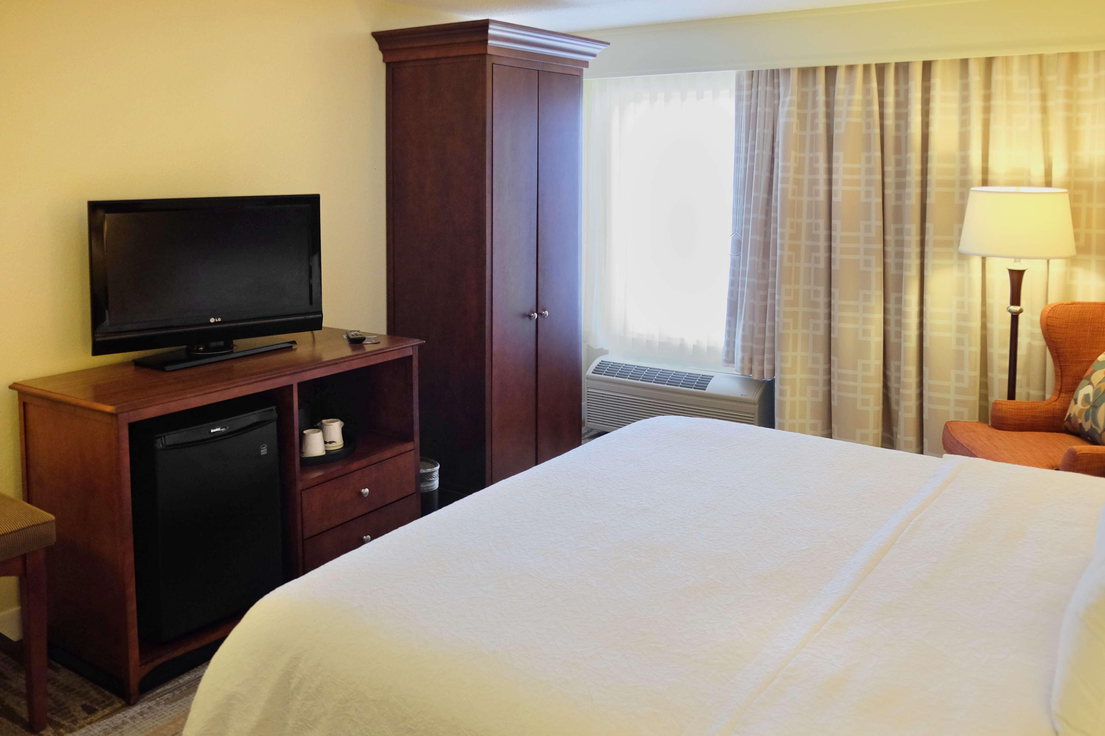 Down comforters, in-room safe, desk, iron/ironing board