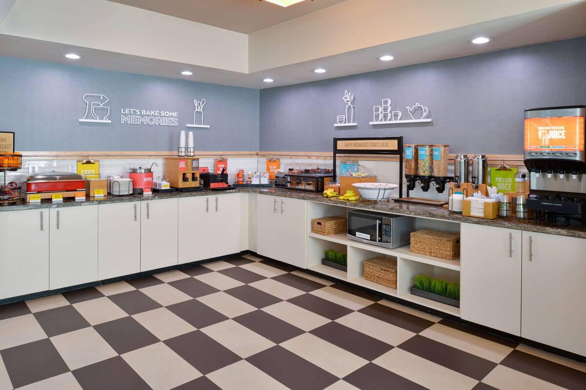 free daily on-the-go breakfast