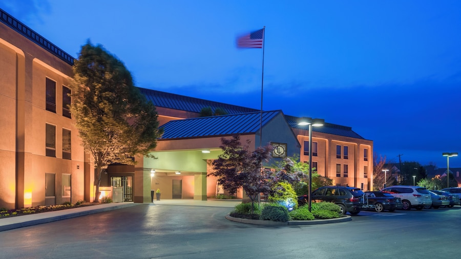 Larkspur Landing Select Carlisle