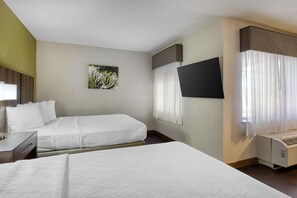 手提電腦工作空間、遮光窗簾/窗簾、熨斗/熨衫板、床單