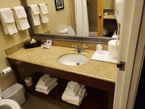 Bañera con ducha, cabezal de ducha con hidromasaje
