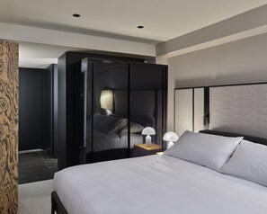 Premium bedding, down duvets, pillow-top beds, minibar