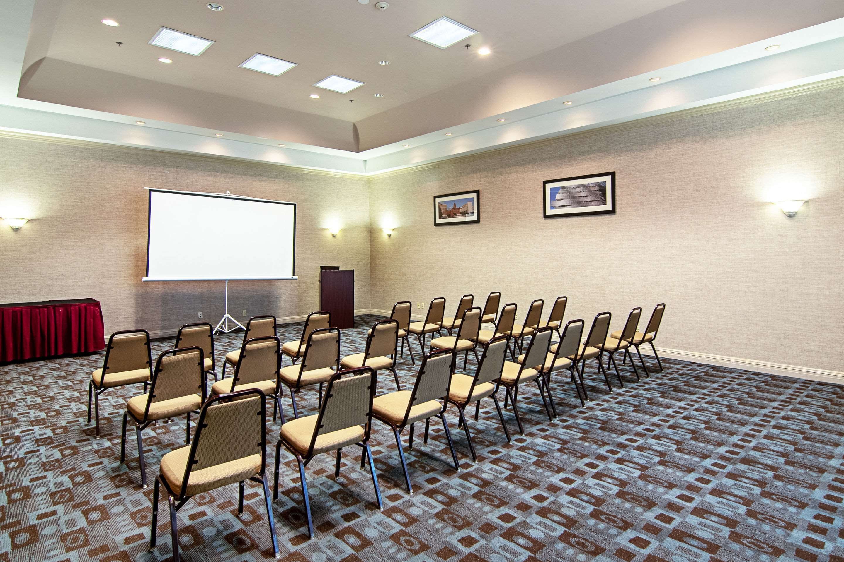 Photo - Comfort Suites NW Dallas Near Love Field