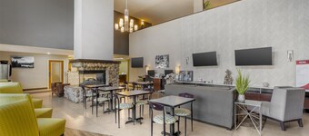 貝斯特韋斯特普拉斯韋納奇市中心飯店