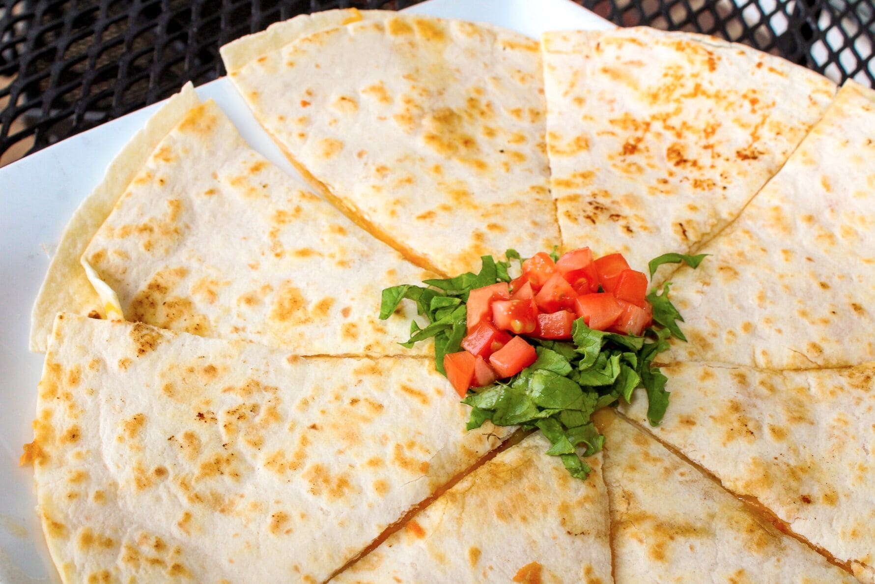 lunch and dinner served, american cuisine