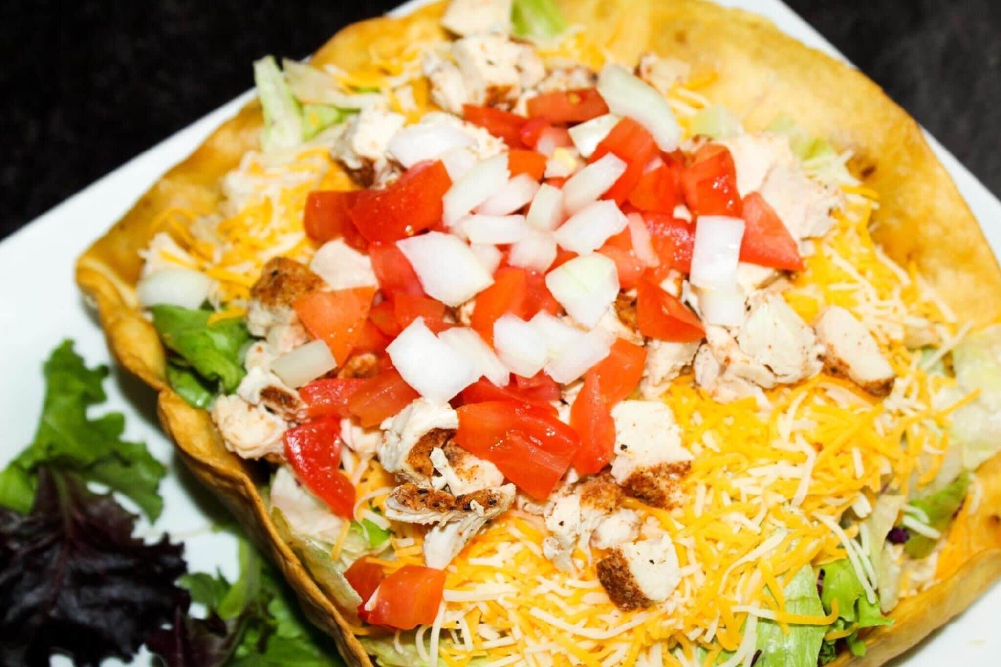 lunch and dinner served, american cuisine