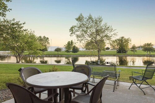 Country Inn & Suites by Radisson, Ankeny - Des Moines